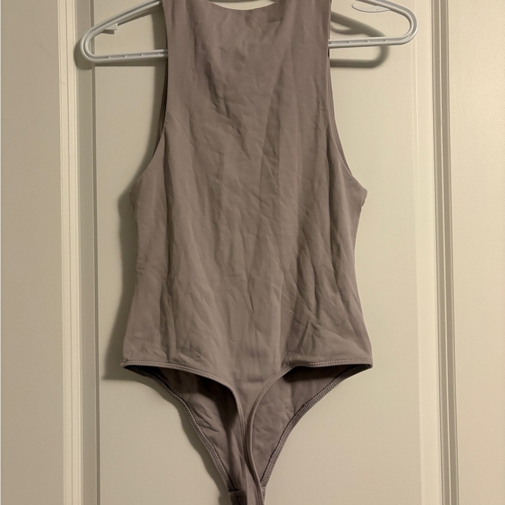 Gray Sleeveless Bodysuit - Picture 2 of 3